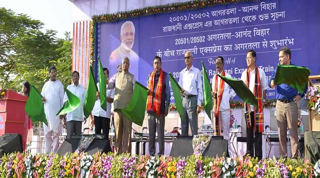 Rajen Gohain Flags off Agartala – New Delhi Rajdhani Express
